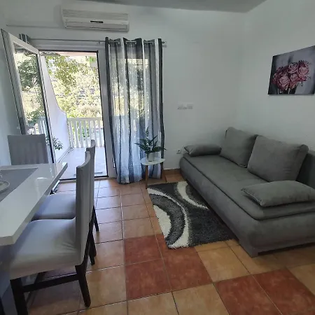 Apartman Mare *